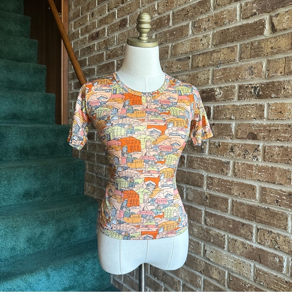 VTG 70s Retro Cityscape Short Sleeve Colorful T-shirt